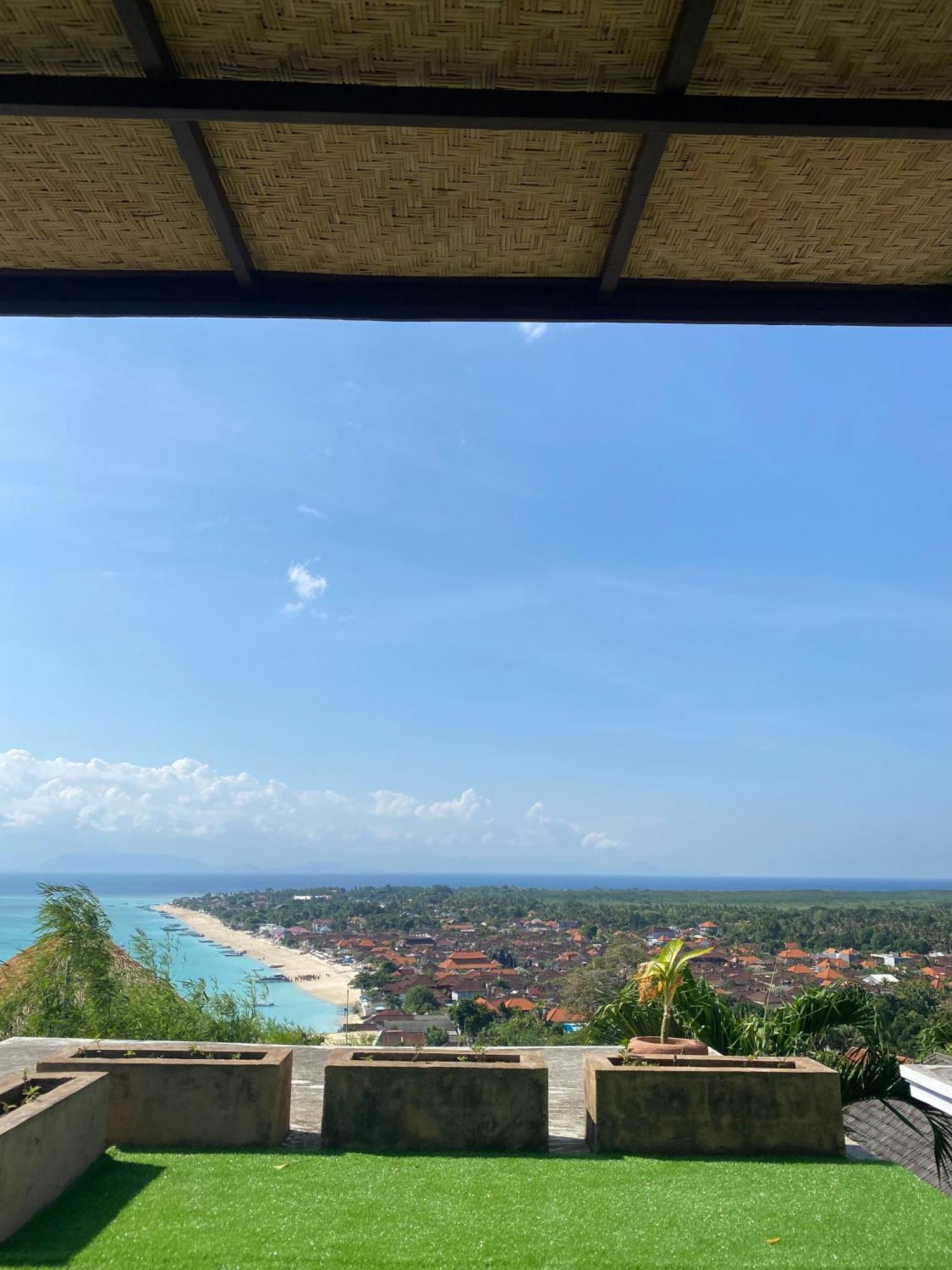 Jenggala Hill Hotel Nusa Lembongan Eksteriør billede