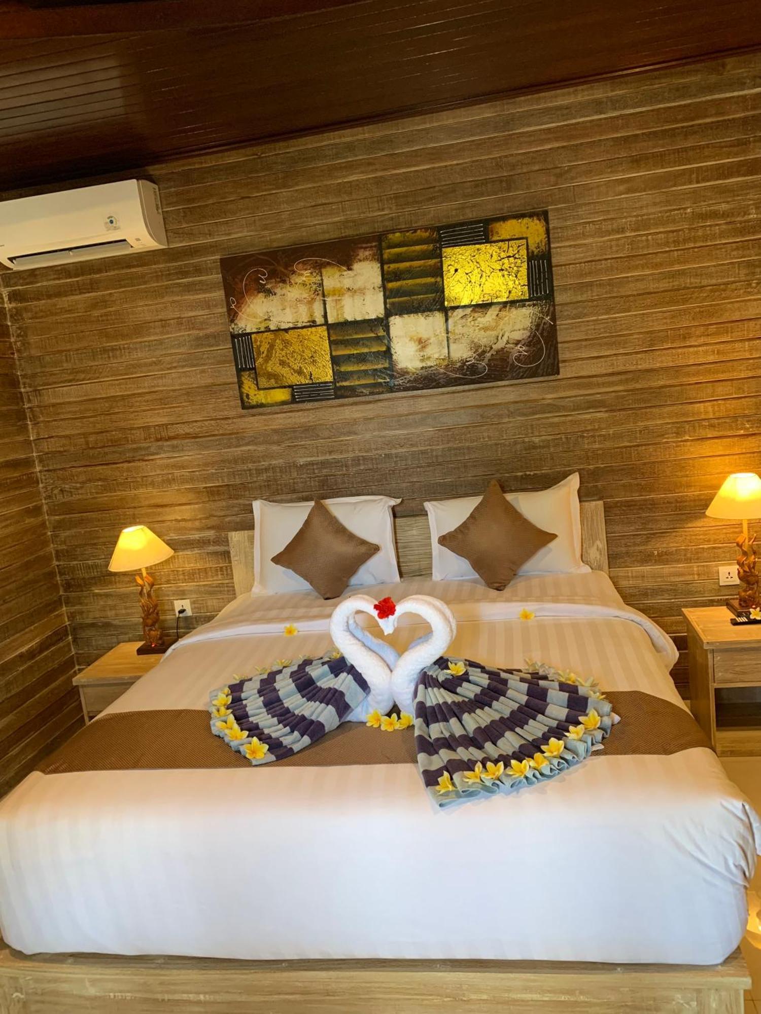 Jenggala Hill Hotel Nusa Lembongan Eksteriør billede