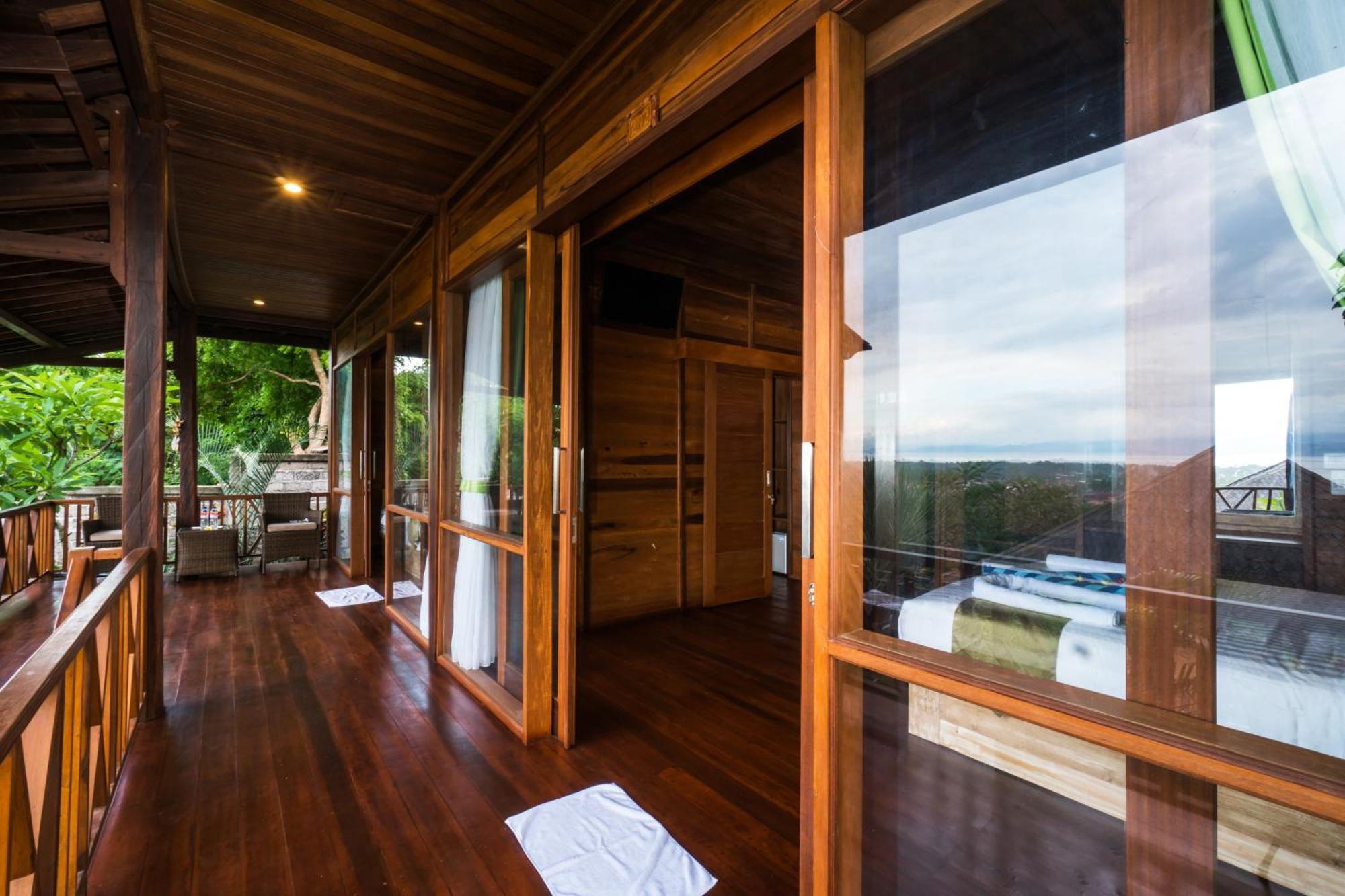 Jenggala Hill Hotel Nusa Lembongan Eksteriør billede