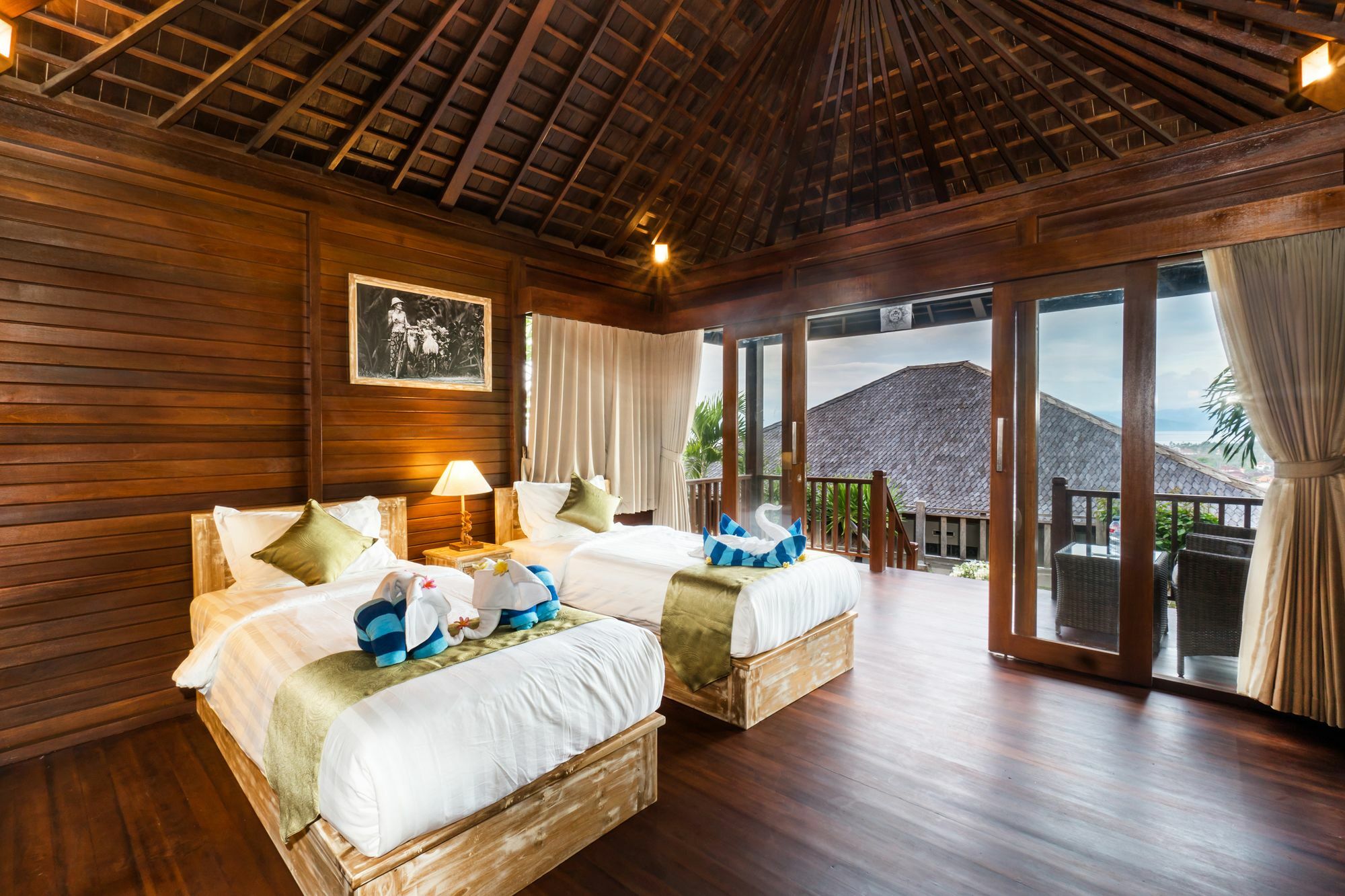 Jenggala Hill Hotel Nusa Lembongan Eksteriør billede
