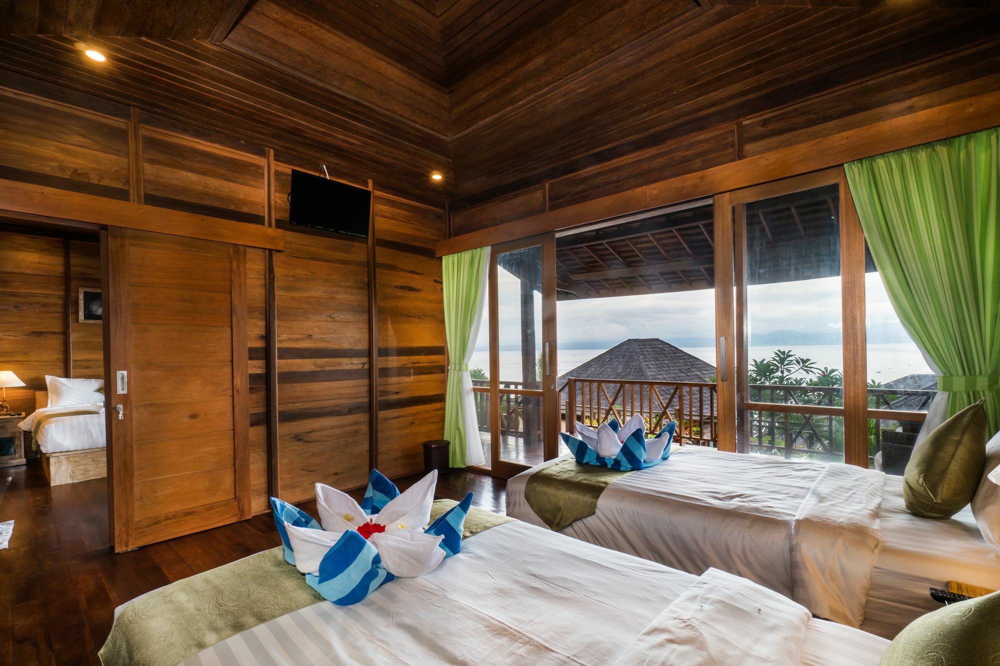 Jenggala Hill Hotel Nusa Lembongan Eksteriør billede